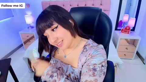 Snapshot of emma_monserratt chatting on March 2026 08:23:01 PM Emma Monserratt online show from March 2026 08:23:01 PM