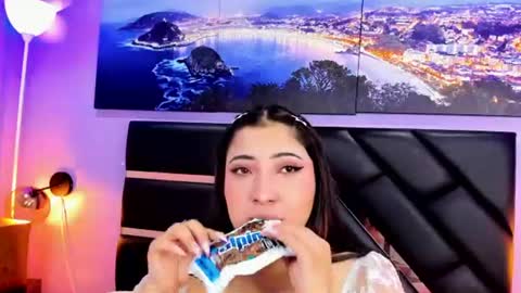 Emma Monserratt online show from July 2026 11:29:02 AM