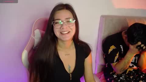 Emma online show from October 2025 12:32:01 AM