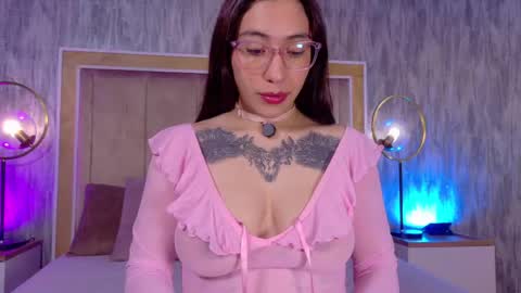 Emma Rouse Independent Model online show from April 2026 03:43:02 AM