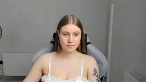 Emma online show from June 2026 12:07:02 PM