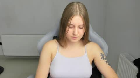 Emma online show from July 2026 05:21:01 AM