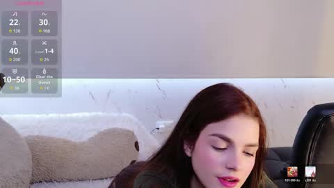 Snapshot of emma_wattsoon chatting on April 2026 02:42:01 PM emma_wattsoon online show from April 2026 02:42:01 PM