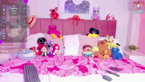 Emma online show from February 2026 09:05:02 PM