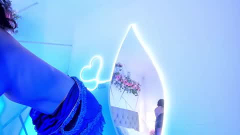 emmaaa_stoonee online show from March 2025 12:20:01 AM
