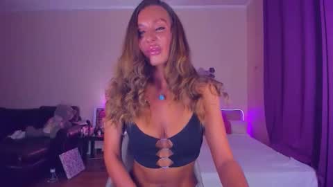 Emma online show from November 2025 08:35:01 AM