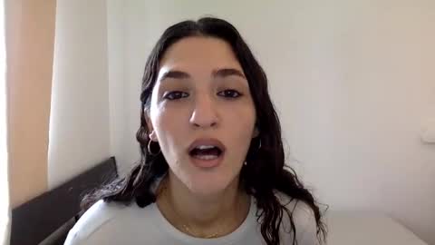 Snapshot of emmababy2322 chatting on January 2025 05:31:01 PM Emma online show from January 2025 05:31:01 PM