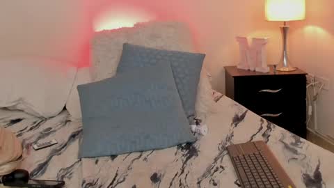 Emma  online show from May 2026 10:08:02 AM