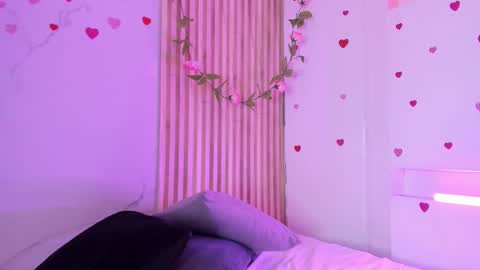 Snapshot of emmaclark_1 chatting on September 2025 08:31:01 PM emmaclark_1 online show from September 2025 08:31:01 PM