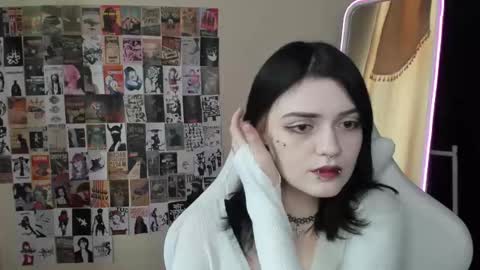 Snapshot of emmadarkk chatting on November 2025 07:38:02 AM Emma online show from November 2025 07:38:02 AM