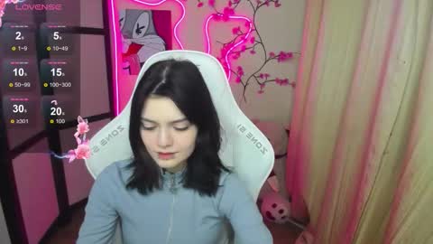 Snapshot of emmadarkk chatting on November 2025 10:15:01 AM Emma online show from November 2025 10:15:01 AM