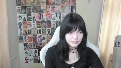 Snapshot of emmadarkk chatting on February 2026 05:44:01 AM Emma online show from February 2026 05:44:01 AM