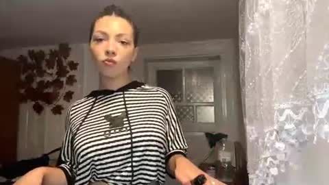 emmagerhauser online show from July 2026 04:37:02 PM