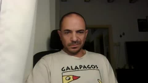 Ariel online show from December 2024 04:44:02 AM