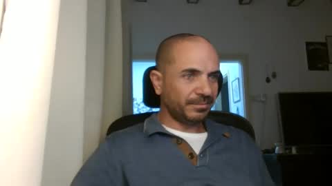 Ariel online show from January 2025 04:45:01 PM