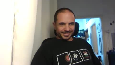 Ariel online show from February 2025 07:45:02 PM