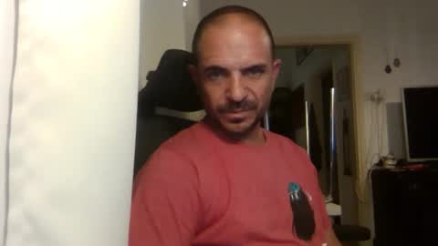 Ariel online show from October 2025 08:40:02 PM