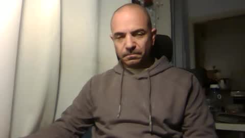 Ariel online show from April 2026 03:58:01 AM