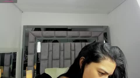 EMMA HILL online show from February 2026 11:02:01 AM