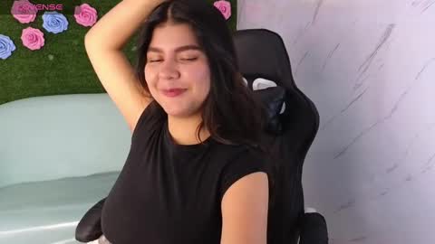 Emma online show from December 2024 08:13:01 PM