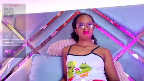 emmalove01 online show from July 2026 01:56:01 AM