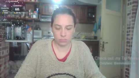 Snapshot of emmalove_ar chatting on December 2024 07:23:01 PM emmalove_ar online show from December 2024 07:23:01 PM