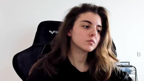 Emma online show from February 2026 11:48:02 AM