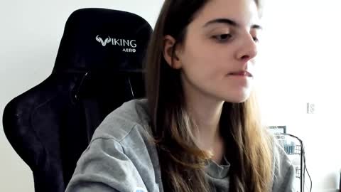 Snapshot of emmamon chatting on March 2026 10:32:02 AM Emma online show from March 2026 10:32:02 AM