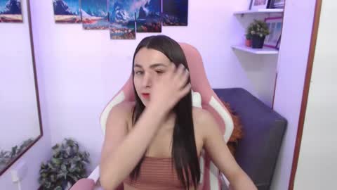 Emma  online show from March 2025 11:27:01 PM