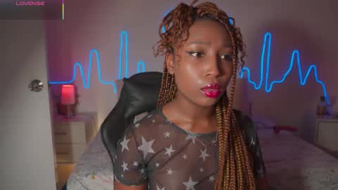 Sara online show from November 2025 11:23:02 AM