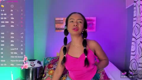 Emma online show from October 2025 05:43:02 PM