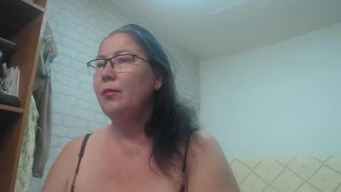 Snapshot of emmasquirt69 chatting on March 2025 07:46:02 AM emmasquirt69 online show from March 2025 07:46:02 AM