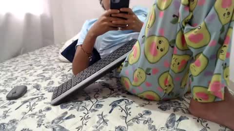 emmasweet95 online show from August 2026 09:50:01 PM