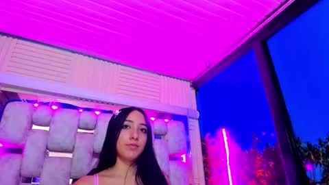 Emma online show from May 2026 03:34:01 AM