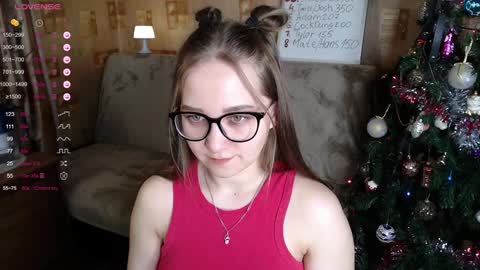 Snapshot of emmatiny chatting on January 2025 12:21:01 PM Mia online show from January 2025 12:21:01 PM