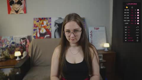 Snapshot of emmatiny chatting on November 2025 05:23:01 PM Mia online show from November 2025 05:23:01 PM