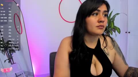 Snapshot of emmax_x chatting on December 2024 10:34:02 AM EMMA online show from December 2024 10:34:02 AM