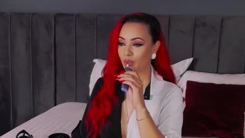 Emm online show from November 2025 06:01:02 AM