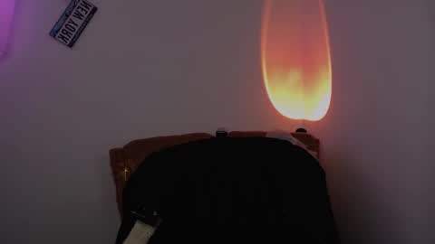 Snapshot of emmi_0 chatting on March 2025 12:11:02 AM Emily Independent model online show from March 2025 12:11:02 AM