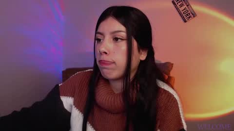 Snapshot of emmi_0 chatting on March 2025 09:04:01 PM Emily Independent model online show from March 2025 09:04:01 PM