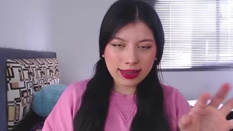 Snapshot of emmi_0 chatting on October 2025 01:42:01 PM Emily Independent model online show from October 2025 01:42:01 PM