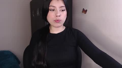 Snapshot of emmi_0 chatting on November 2025 10:59:02 PM Emily Independent model online show from November 2025 10:59:02 PM