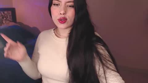 Snapshot of emmi_0 chatting on November 2025 09:02:02 AM Emily Independent model online show from November 2025 09:02:02 AM