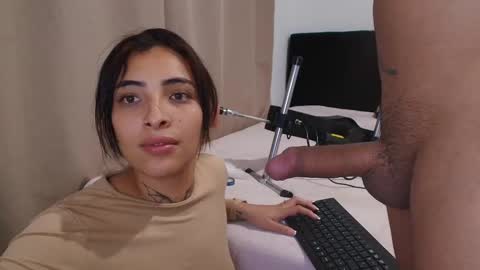 Snapshot of emmi_11 chatting on February 2026 01:53:02 AM emmi_11 online show from February 2026 01:53:02 AM