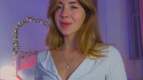 Miss Emmi online show from January 2025 12:39:02 PM