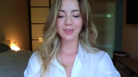Miss Emmi online show from June 2026 11:59:01 AM