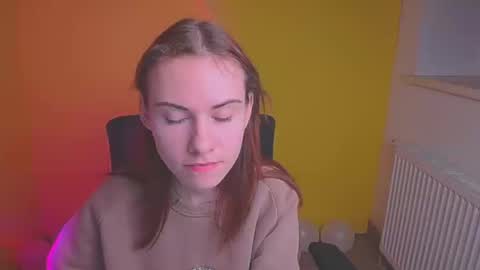 Snapshot of emmi_rossum chatting on February 2025 03:21:01 PM Emmi online show from February 2025 03:21:01 PM