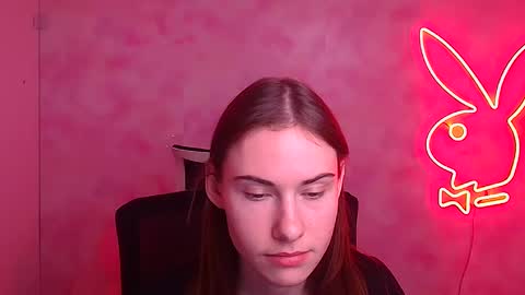 Snapshot of emmi_rossum chatting on February 2025 09:22:02 AM Emmi online show from February 2025 09:22:02 AM