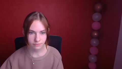 Snapshot of emmi_rossum chatting on February 2025 12:19:01 PM Emmi online show from February 2025 12:19:01 PM