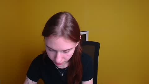 Snapshot of emmi_rossum chatting on February 2025 12:20:01 AM Emmi online show from February 2025 12:20:01 AM